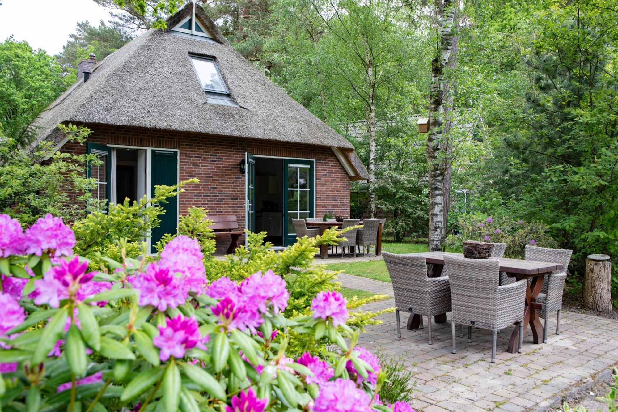 Hotel Summio Landgoed Het Grote Zand à Hooghalen Chambre photo